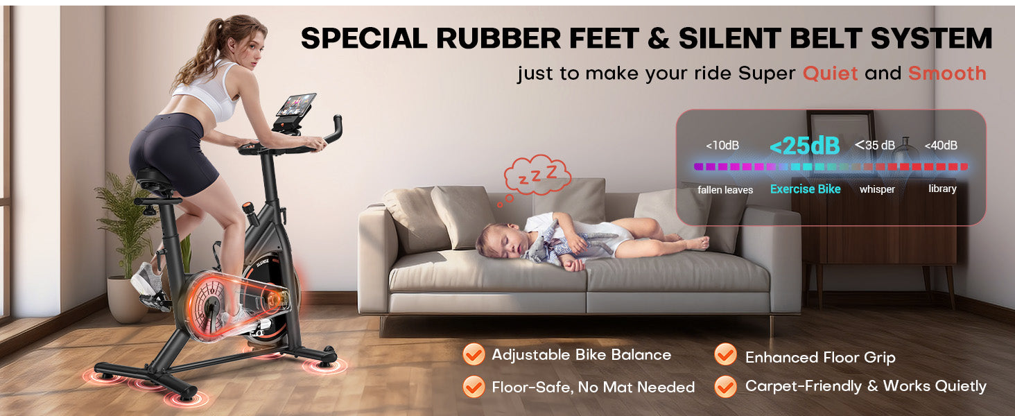 Nainen treenaa kuntopyörällä vauvan nukkuessa sohvalla korostaakseen hiljaisuutta ja mukavuutta.