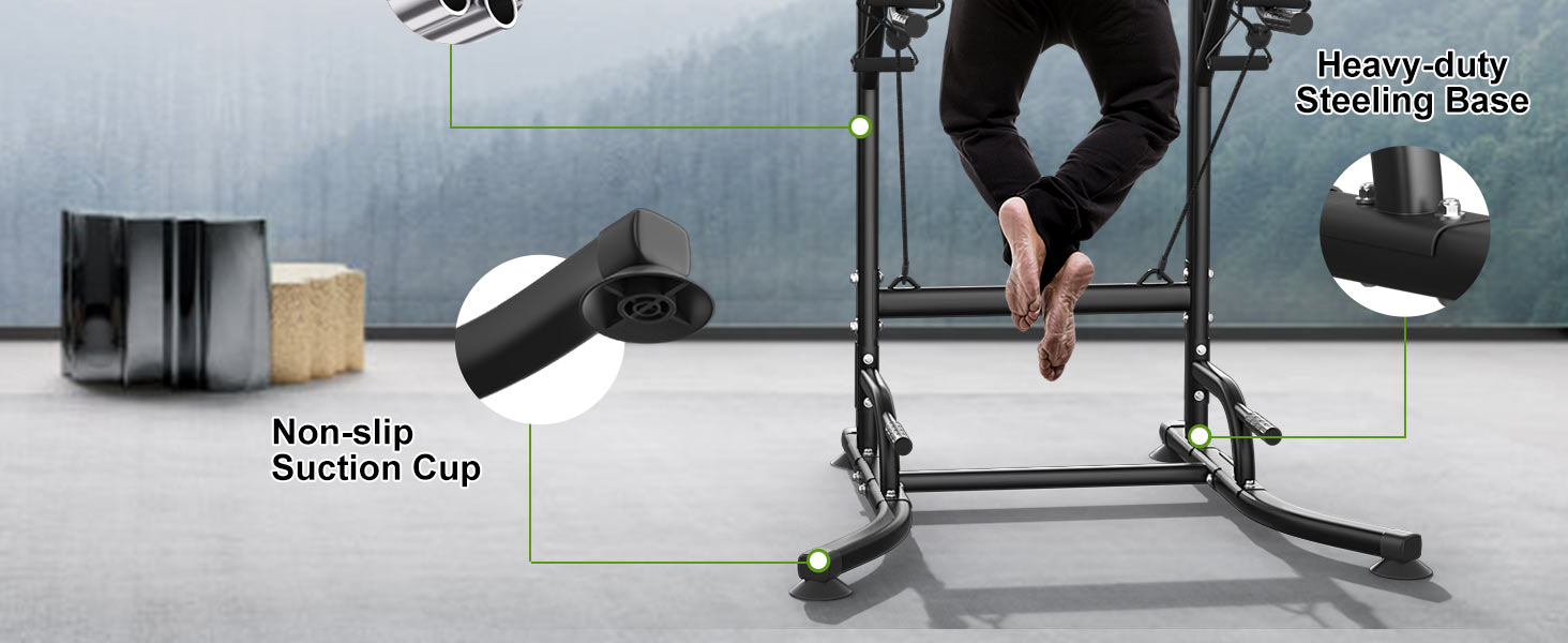 voimatorni, jonka ominaisuudet on korostettu harmaalla lattialla.